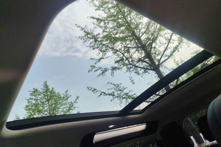 Used Land Rover Defender 2023 Facelift 90 3.0T P400 XS
