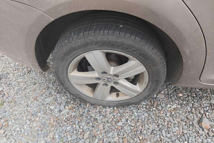 Used Volkswagen Touran 2015 1.4T Manual Fashion Edition 5-Seater