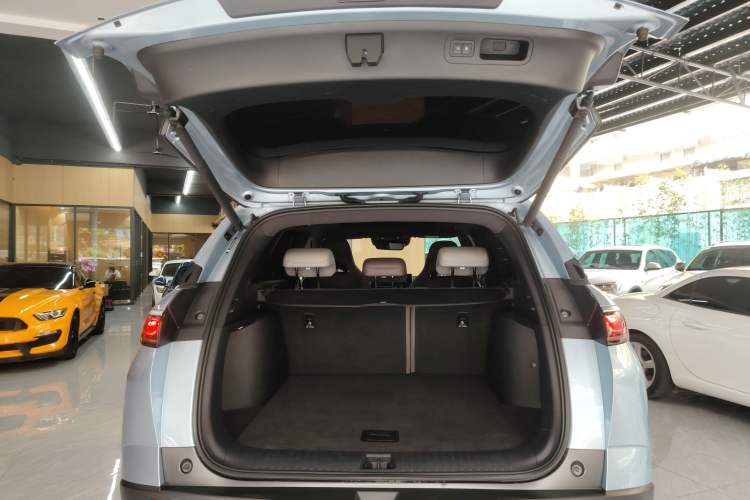 Used BYD Frigate 07 2023 DM-i 100KM Flagship Model Trunk