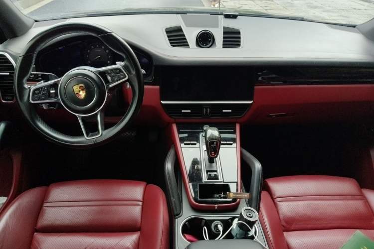 Used Porsche Cayenne 2019 Cayenne 3.0T Center Console