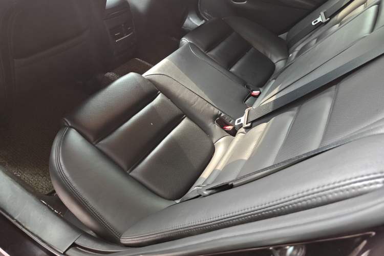 Used Mazda Atenza 2014 2.5L Blue Sky Prestige Edition
