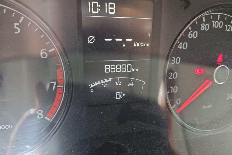 Used Volkswagen Lavida 2013 Revised Classic 1.6L Manual Fashion Edition