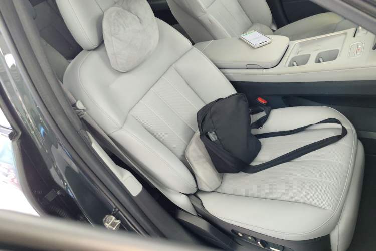 Used Nio ES8 2023 75 kWh