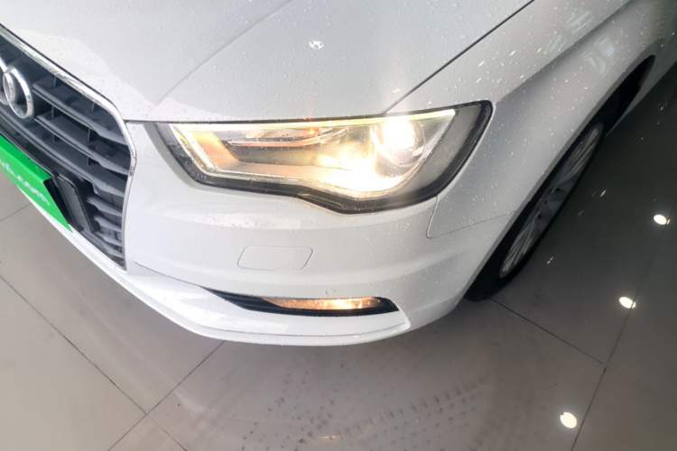 Used Audi A3 2015 Limousine 35 TFSI Millionth Anniversary Intelligent Leading Model