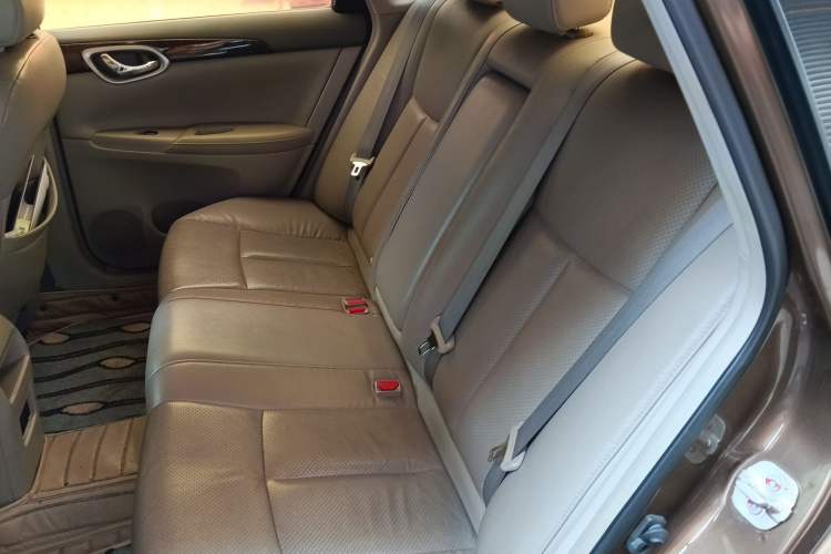 Used Nissan Sylphy 2012 1.6 XL Manual Luxury Edition Left Rear Seat