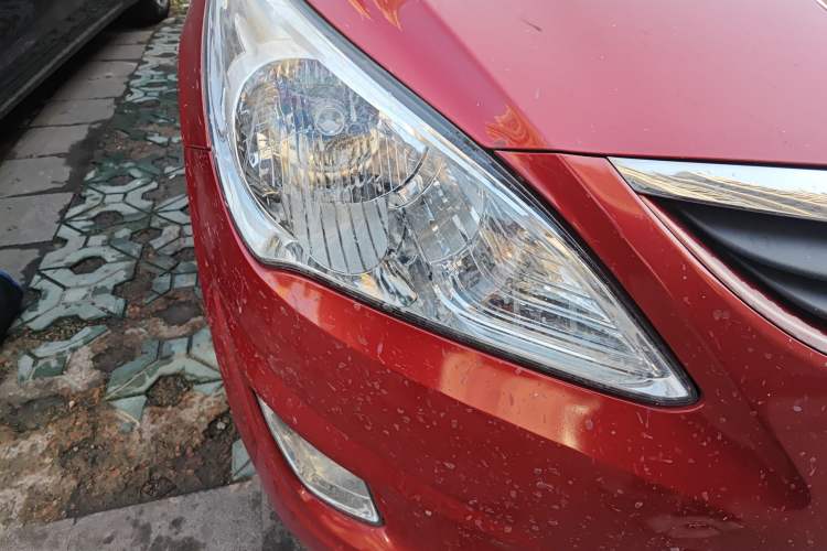 Used Hyundai Verna (older generation) 2010 Sedan 1.4L Automatic Fashionable GT Model
