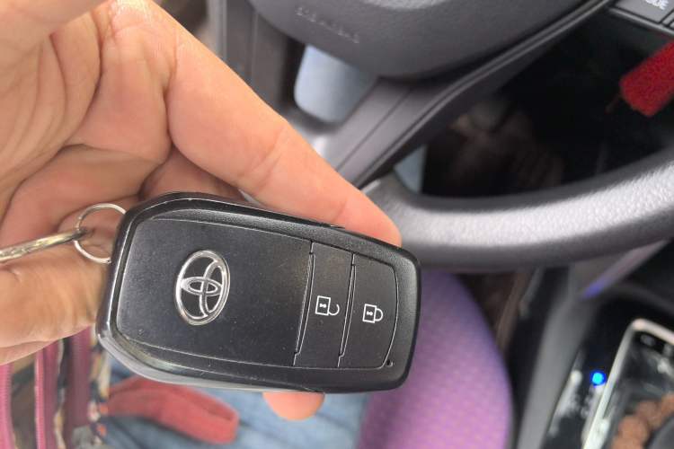 Used Toyota Corolla Cross 2022 2.0L Elite Edition Vehicle Key