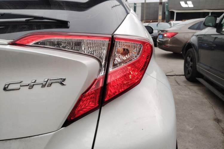 Used Toyota C-HR 2022 2.0L Leading Edition