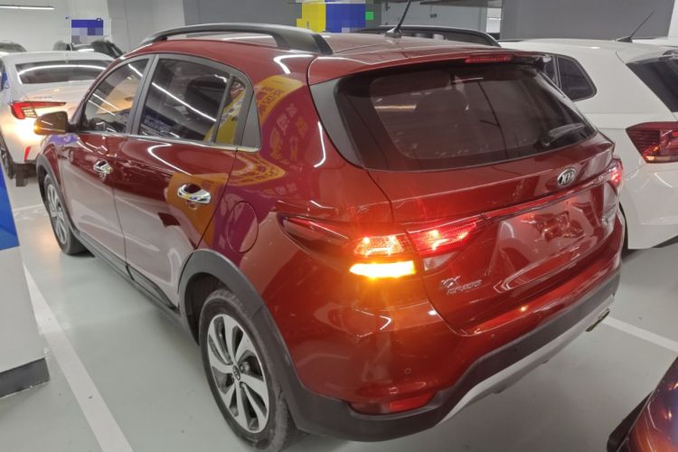 Used Kia KX Cross 2017 1.4L AT GLS Exterior 2