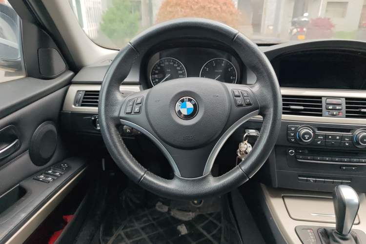 Used BMW 3 Series 2010 320i Luxury Edition