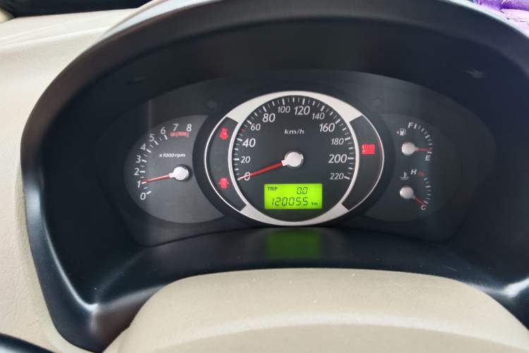 Used Hyundai Tucson 2009 2.0L Manual Two-Wheel Drive Fashion Edition
