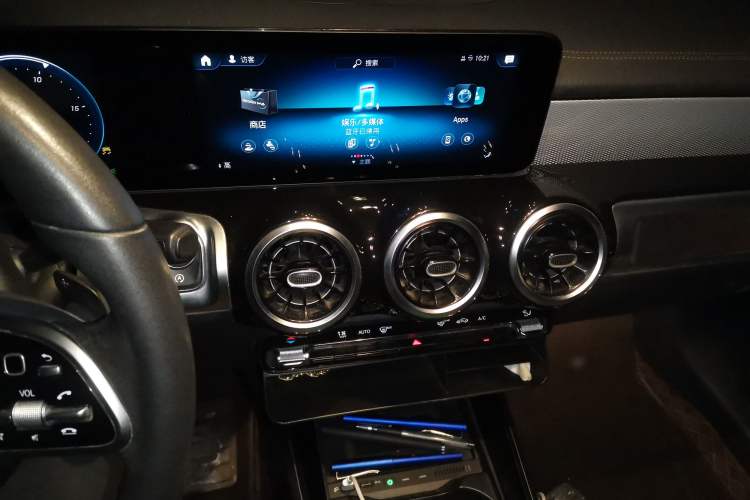 Used Mercedes-Benz GLB 2021 GLB 180 Fashion Model