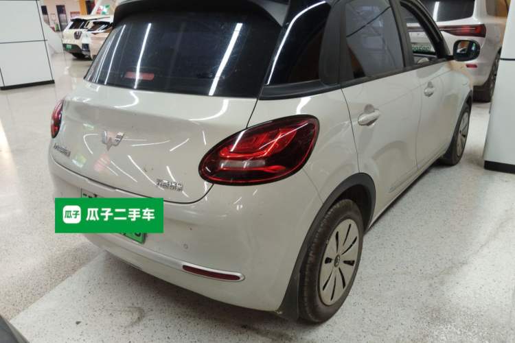 Used Wuling Bingo 2024 203km Light Edition Rear Right 45 Deg