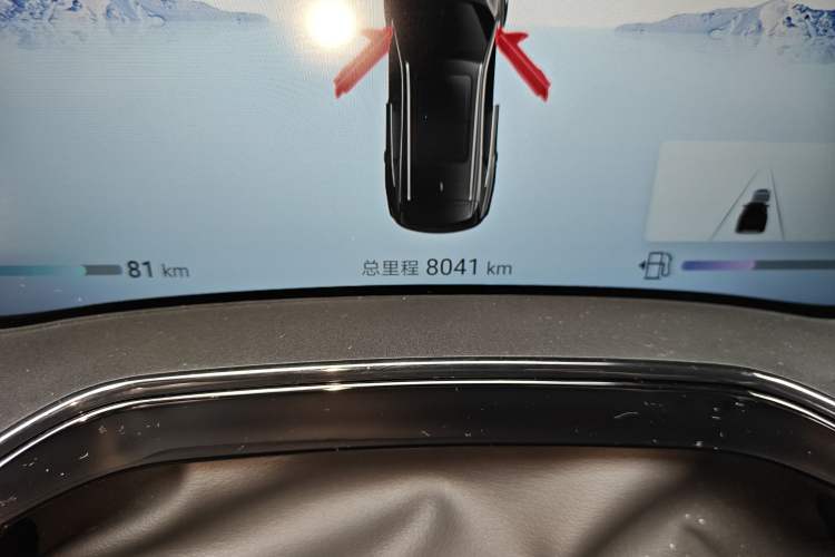 Used BYD Tang New Energy 2024 DM-i Glory Edition 112KM Flagship Model Odometer Close Up