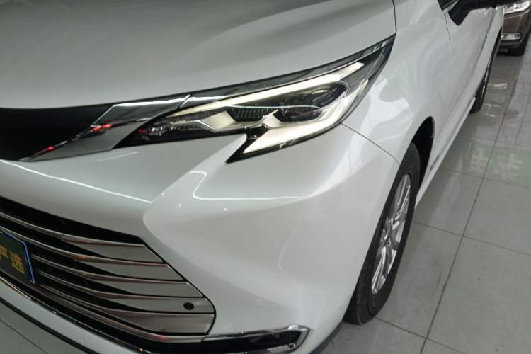 Used Toyota SIENNA 2021 2.5L Hybrid Comfort Edition Left Front Headlight