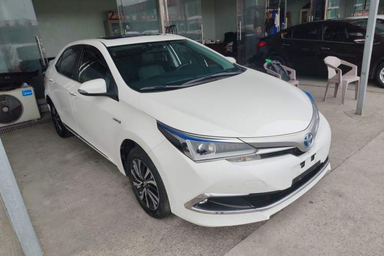 Used Toyota Corolla 2017 Revised Dual-Engine 1.8L E-CVT Elite Edition
