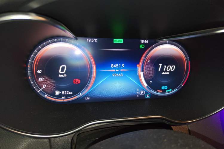 Used Mercedes-Benz C-Class 2021 C 260 L Sport Edition Star Collection Odometer Close Up