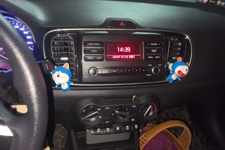 Used Kia Pegas 2019 1.4L Automatic Value Edition National VI Standard Audio And AC Panel