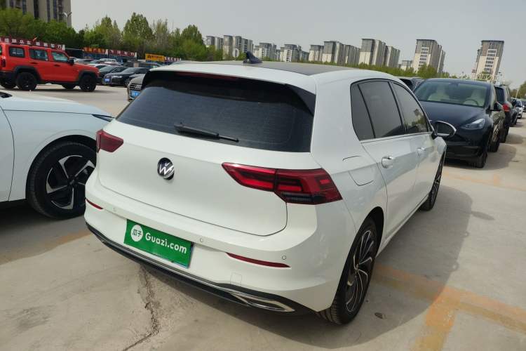 Used Volkswagen Golf 2021 280TSI DSG Pro Rear Right 45 Deg