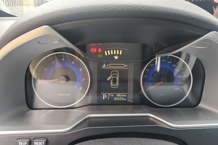 Used Geely Auto Emgrand 2015 Sedan 1.3T CVT Upward Edition