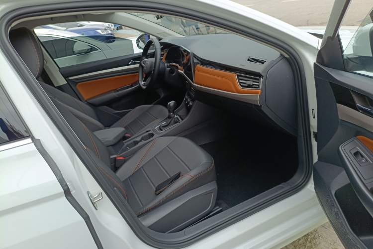 Used Volkswagen Bora 2023 200TSI DSG Smart Drive Version Right Front Seat