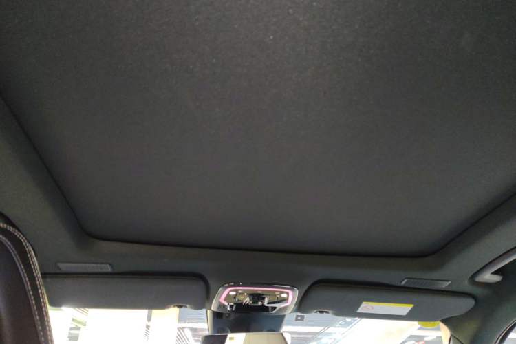 Used Lynk & Co 01 EM-P 2023 1.5TD EM-P Dawn Edition
