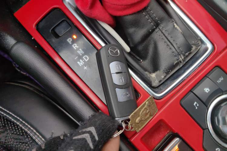 Used Mazda Mazda 3 Axela 2017 Sedan 1.5L Automatic Luxury Model Emission Standard China V
