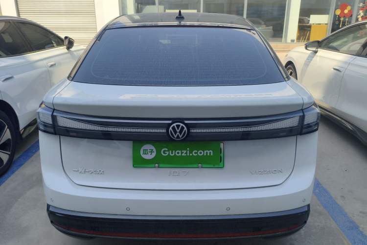 Used Volkswagen ID.7 VIZZION 2024 PRO Model Rear