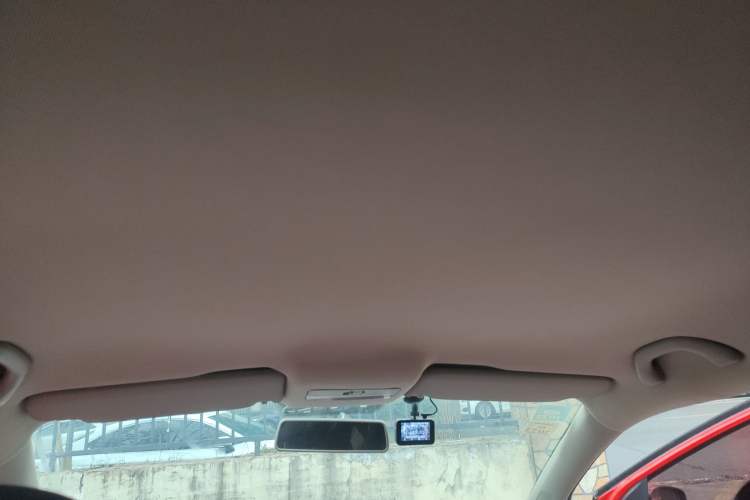 Used Volkswagen Polo 2013 1.6L Automatic Comfort Edition Headliner