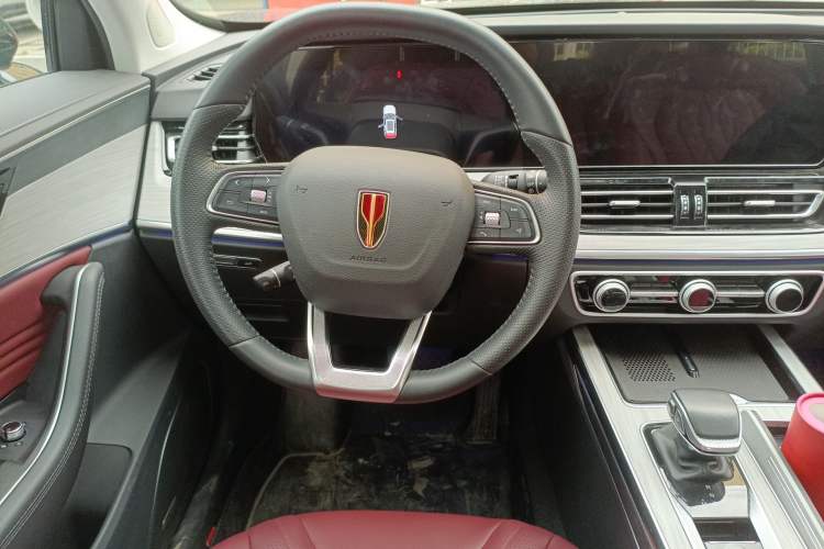 Used Hongqi HS5 2025 2.0T All-Wheel-Drive Flagship Pro Edition Steering Wheel