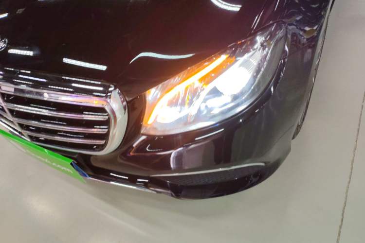 Used Mercedes-Benz E-Class 2018 Facelifted E 300 L Stylish Version
