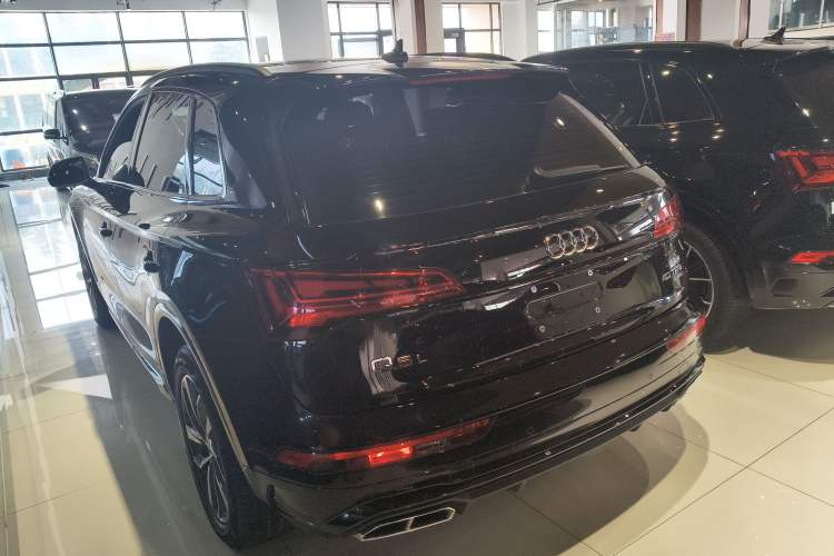 Used Audi Q5L 2023 40T Luxury Dynamic Model