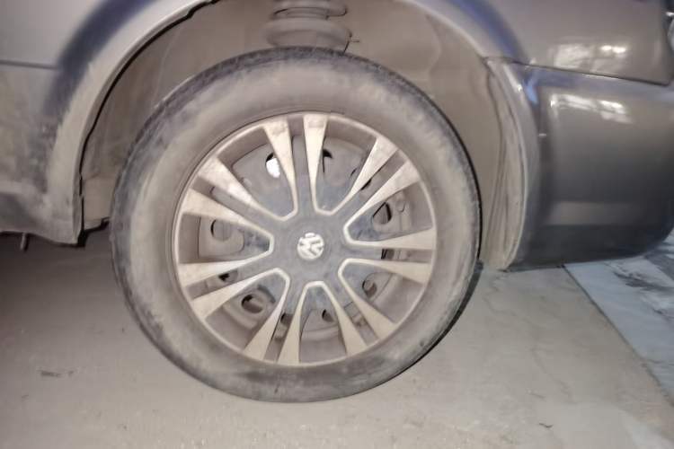 Used Volkswagen Jetta 2010 1.6L Partner