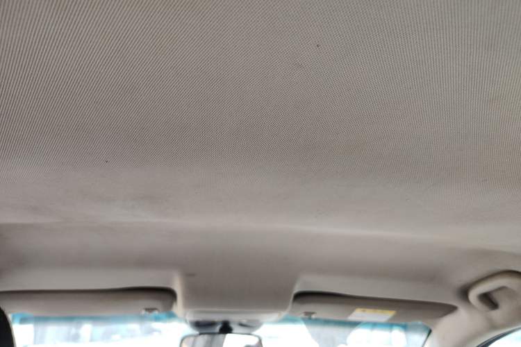 Used Chevrolet Cruze 2015 1.5L Classic SL MT Headliner