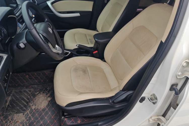 Used CHANGAN Alsvin V7 2015 1.6L Automatic Enjoyment Model China IV Standard Left Front Seat