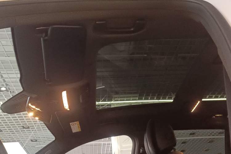 Used Mercedes-Benz GLC 2021 GLC 260 L 4MATIC Dynamic Edition