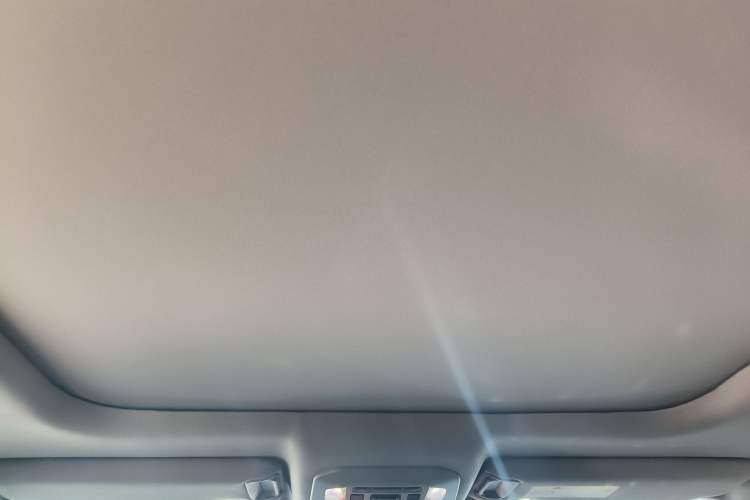 Used Toyota Highlander 2023 2.5L Smart Electric Hybrid Dual-Engine 4x4 Knight Edition 7 Seats Headliner