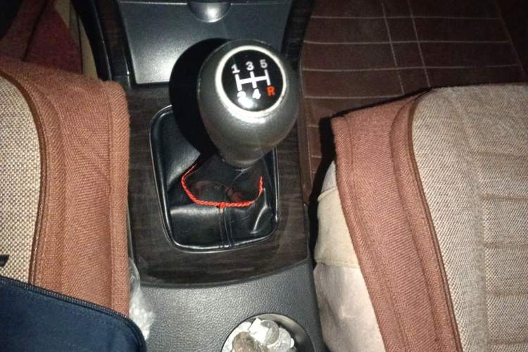 Used Haima Fumei 2013 Sedan 1.6L Manual Fashion Edition Gear Lever