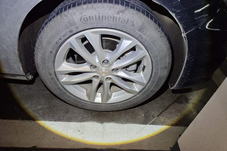 Used Chevrolet Malibu XL 2018 530T Automatic Ruiyi Edition Right Front Wheel Hub