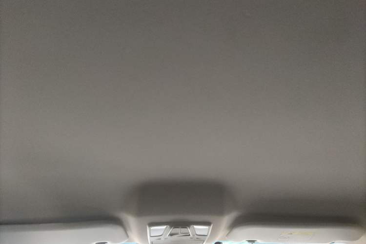 Used JETOUR X90 2019 1.6T DCT Yue Lü Edition 6 Seats China VI Standard
