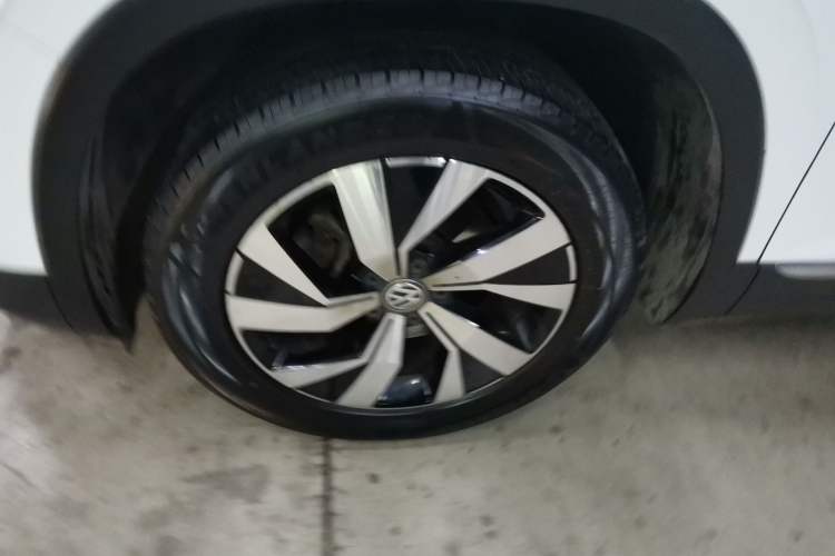 Used Volkswagen Tayron 2019 330TSI Two-Wheel-Drive Luxury Version China V Emission Standard