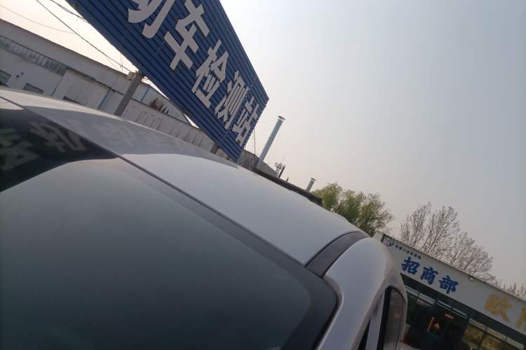 Used JAC Refine M4 2019 Business & Travel Series 2.0L Manual Comfort Model China VI