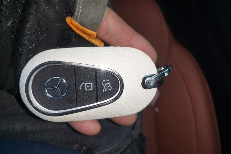 Used Mercedes-Benz GLC 2024 GLC 300 L 4MATIC Dynamic Edition 5-seater
