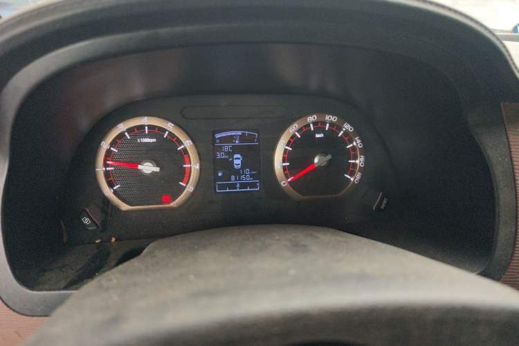 Used FORTHING Lingzhi 2020 M5L 2.0L Base Model 7 Seats Instrument Cluster