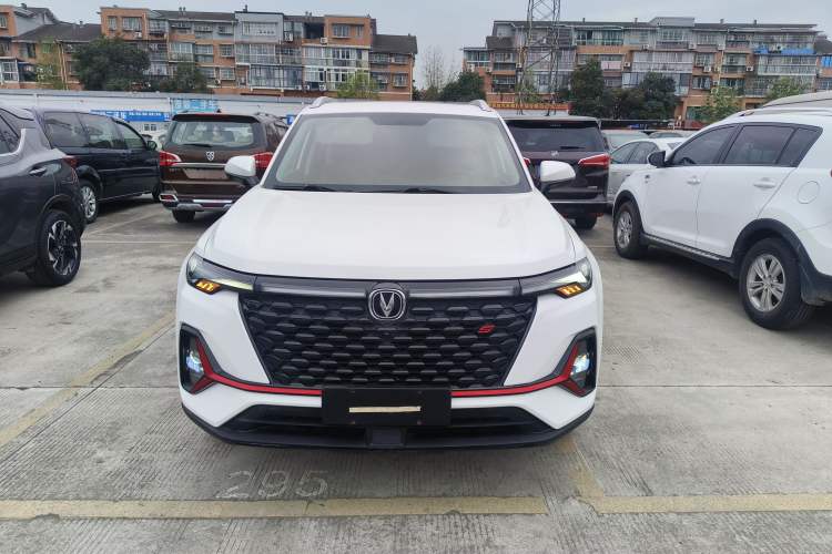 Used CHANGAN CS35PLUS 2021 Blue Whale NE 1.4T DCT Luxury Model