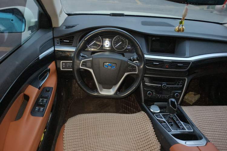 Used Geely Auto Emgrand GT 2016 2.4L Comfort Version Steering Wheel