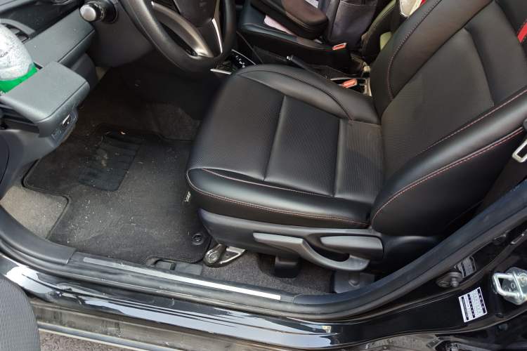 Used Toyota YARiS L Zhi Xuan 2022 X-Trail 1.5L CVT Prestige Edition