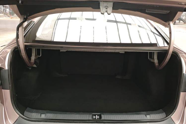 Used Toyota bZ3 2023 616 km Long-Range Premium
