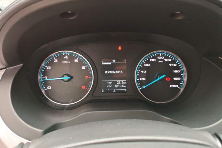 Used JAC Refine M3 2022 PLUS 1.5T 7-Seater Standard Model