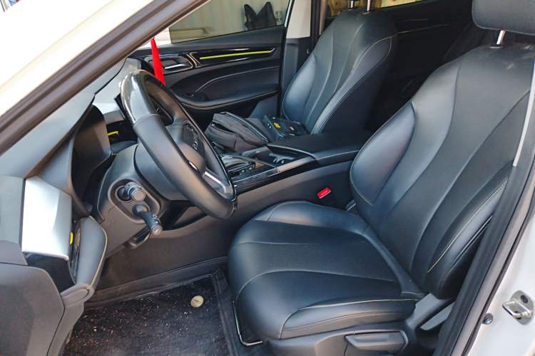 Used Roewe i5 2021 1.5L CVT Assurance Edition
